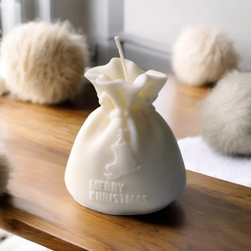 Świeca sojowa dekoracyjna worek prezentów Oyka Candle.webp