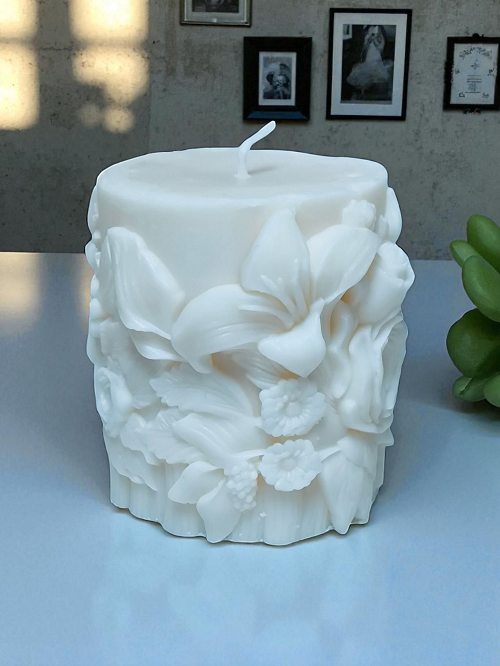 świeca dekoracyjna oyka candle kwiaty kolumna 2.png