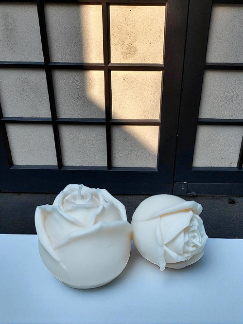 oyka candle świeca dekoracyjna róże.png